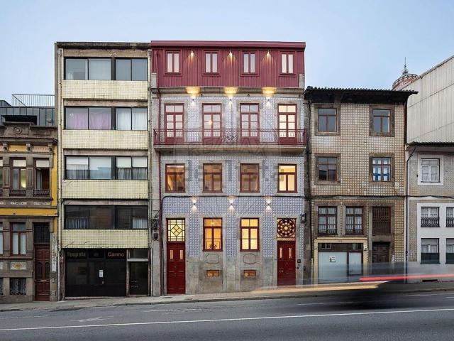 Prédio, Lordelo do Ouro e Massarelos