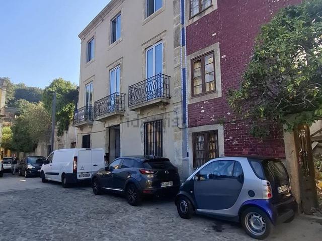 Prédio, Lordelo do Ouro e Massarelos