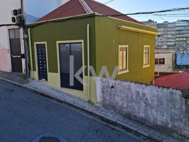 Prédio, Mafamude e Vilar Do Paraíso, Vila Nova de Gaia | BPI Expresso Imobiliário