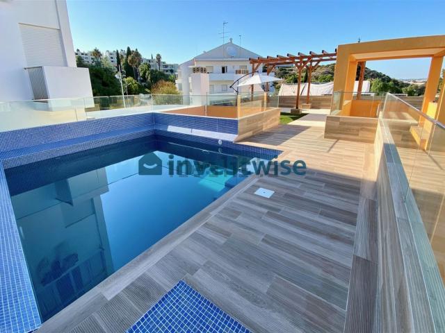Prédio, Marina de Albufeira Cerro da Piedade, Albufeira e Olhos de Água