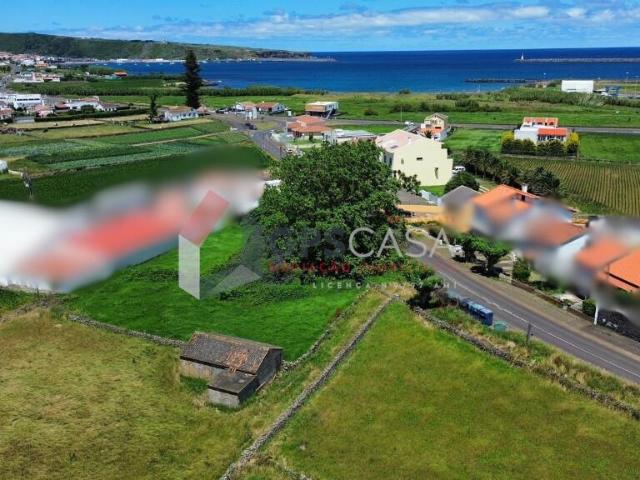 Prédio Misto com Projeto Aprovado – Santa Cruz, Praia da Vitória