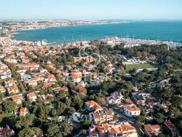 Prédio Centro de Cascais 0m² Cascais e Estoril