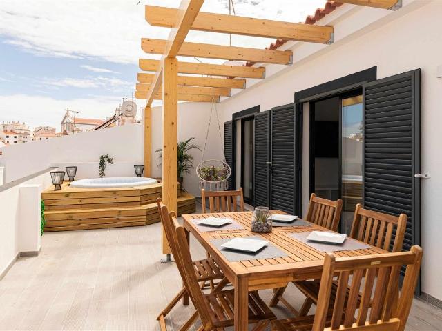 Prédio na Baixa de Albufeira 266m² Albufeira e olhos de água
