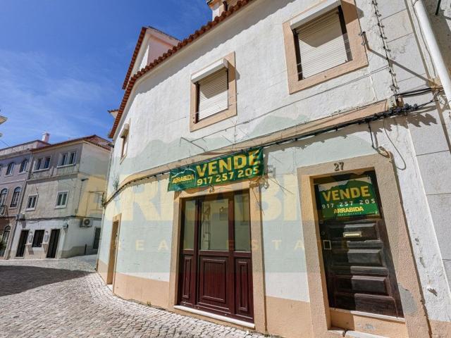 Prédio, Santiago Sesimbra