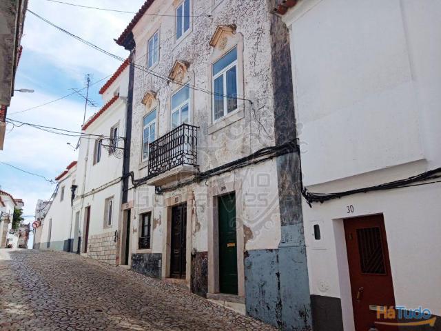 Prédio Senhorial no Centro Histórico | 26083563515