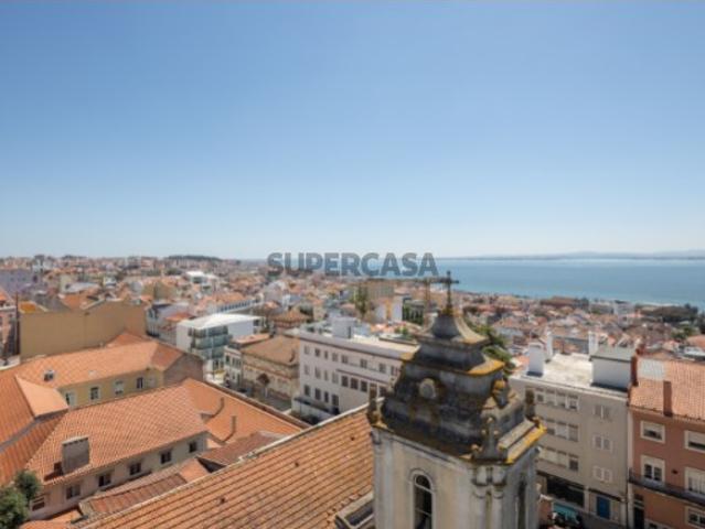 Prédio para venda Lisboa