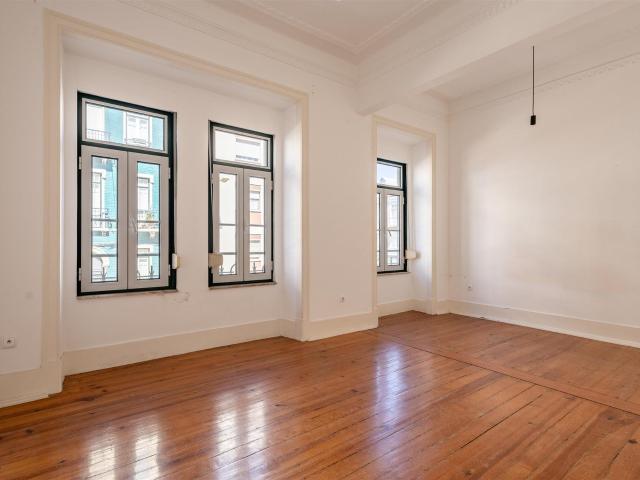 Prédio para investimento em Campo de Ourique 328m² Campo de Ourique