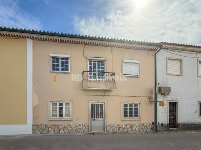 Prédio para investimento Torres Novas