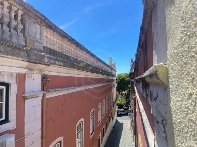Prédio para renovação com localização privilegiada junto ao. 0m² São Vicente