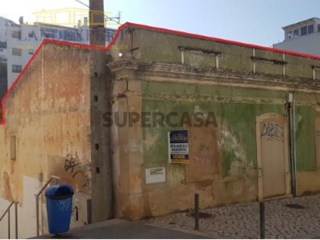 Prédio para Recuperar centro de Albufeira