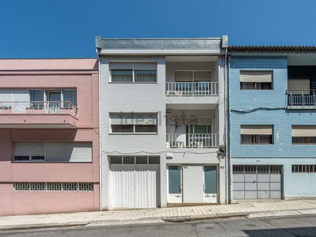 Prédio, Paranhos