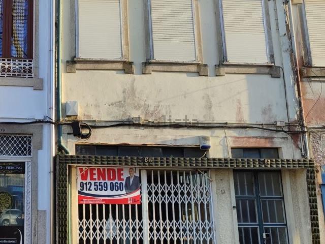 Prédio, Pedroso