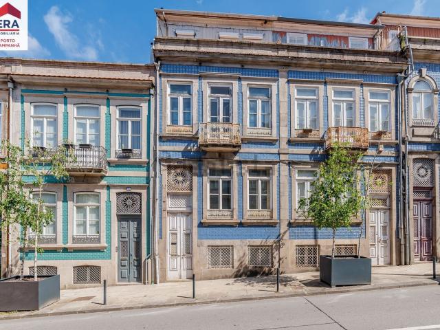 Prédio, Praça da República, Cedofeita Santo Ildefonso Sé Miragaia São Nicolau Vitória
