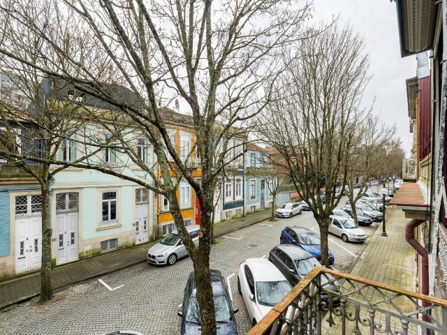 Prédio Proj. Aprovado, Zona dos Duques, Porto 296m² Bonfim