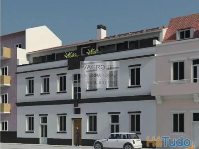 Prédio Remodelado com 8 Apartamentos | 26063863106