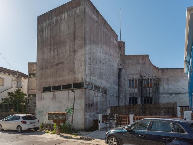 Prédio T0, Caldas Da Rainha Nossa Senhora Do Pópulo, Coto e São Gregório, Caldas da Rainha | BPI Expresso Imobiliário