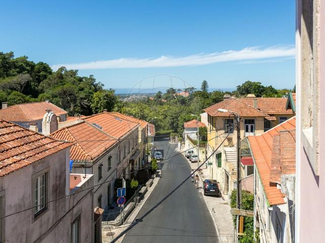 Prédio T4, S.Maria e S.Miguel, S.Martinho, S.Pedro Penaferrim, Sintra | BPI Expresso Imobiliário