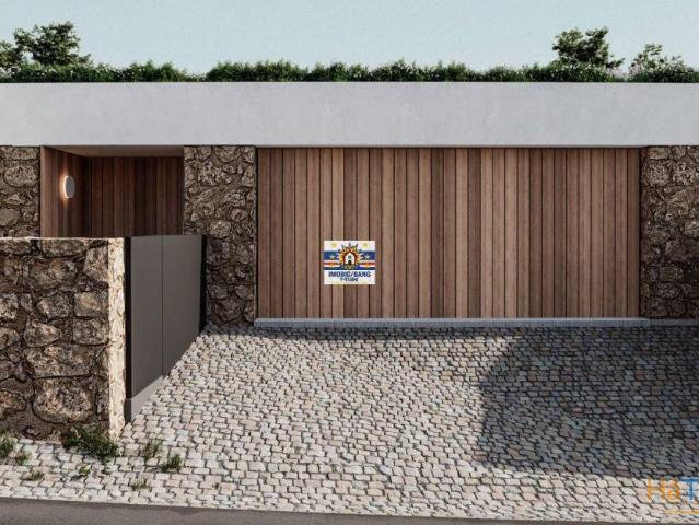 Prédio Urbano para re/construção, composta de casa de rés do chão e primeiro Andar destinada à Habitação | 26074075381