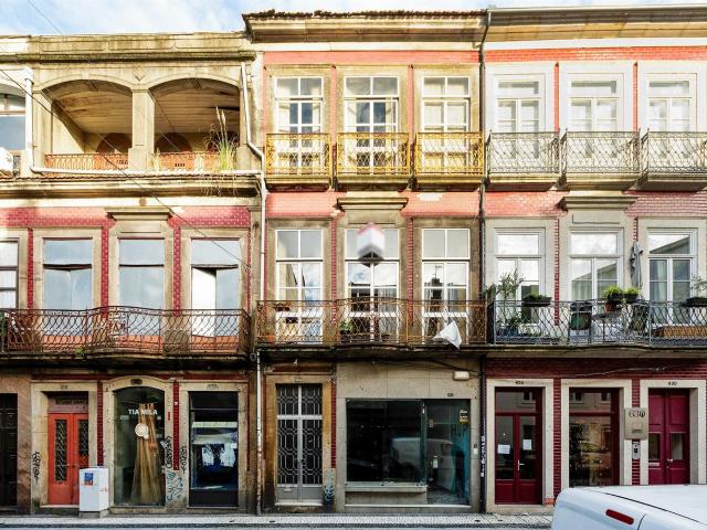 Prédio Uso Misto em Cedofeita 340m² Cedofeita, Santo Ildefonso, Sé, Miragaia, São Nicolau e Vitória