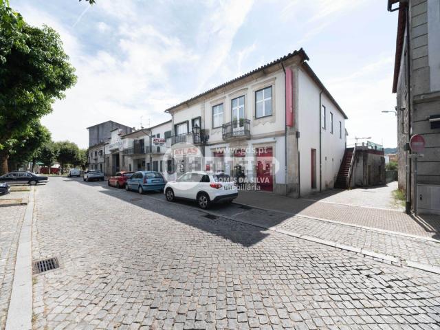 Prédio, Vila Verde e Barbudo