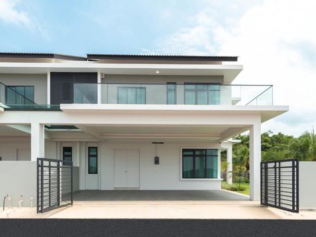 Prefect Layout Freehold Complete 2 Storey Semi D Cheng Melaka Tengah