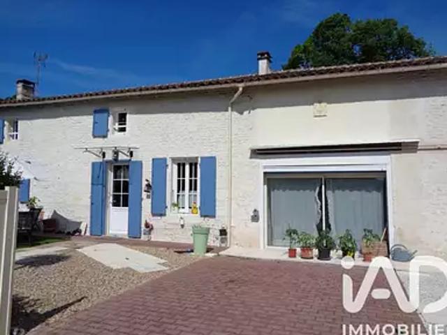 Préguillac 17460 Achat / Vente maison 8 pièces t8 parking