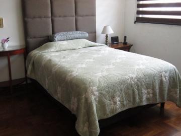 PREICIOSA CASA. SOLO MUJERES