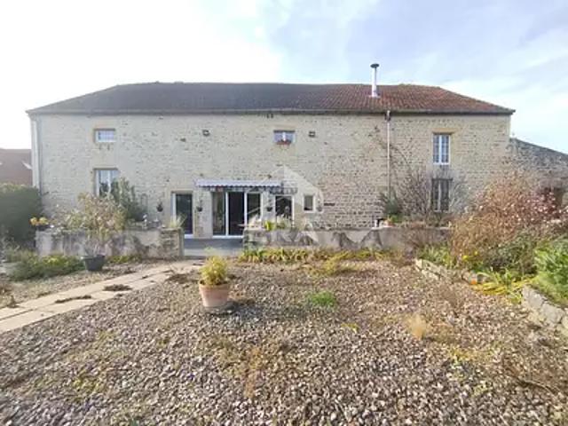 Preigney 70120 Achat / Vente maison 15 pièces t15 piscine parking