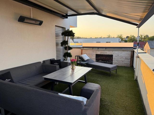 PREIS inkl. 2 TG Parkplätze und 1 Besucherparkplatz,Luxuriöse Dachterrassen wohnung in Pasching Exklusives Wohnen mit Sauna, Outdoor Küche&Panoramablick Provisionsfrei