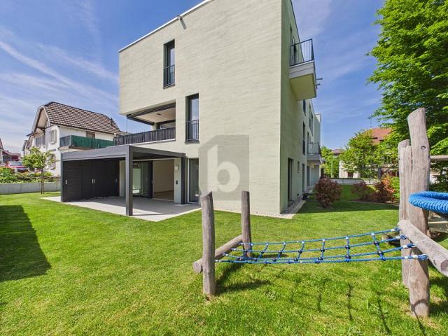 PREISHIT PREMIUM MIT GARTEN & DESIGNKÜCHE