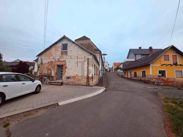 SANIERUNGSOBJEKT IN ATTRAKTIVER LAGE MIT VIEL PLATZ UND MÖGLICHKEITEN