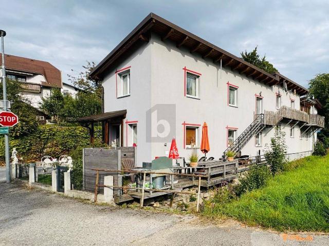 SELTENES NATURPARADIES MIT BACH UND GOLFPLATZNÄHE ? IHR NEUES FAMILIENZUHAUSE