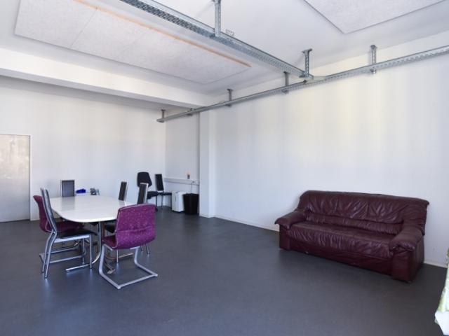 Preiswerte Büro oder Gewerbefläche an interessanter Lage