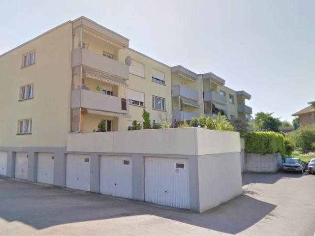 Preiswerte Wohnung mit Balkon an guter Lage