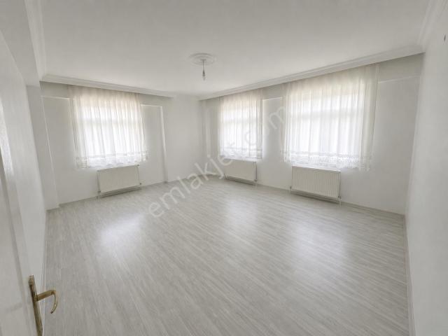 Premar Dan Batı Hastanesi Karşısı 3+1 Yenilenmiş Satılık Daire