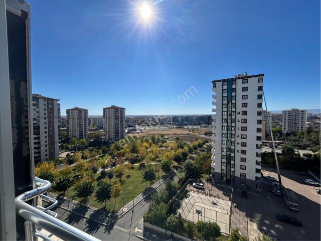 Premardan Radison Otel Arkası Satılık Ara Kat 4+1