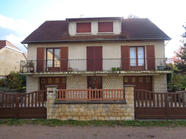Prémery, Pavillon 165m2, 4 chambres sur 1629 m2