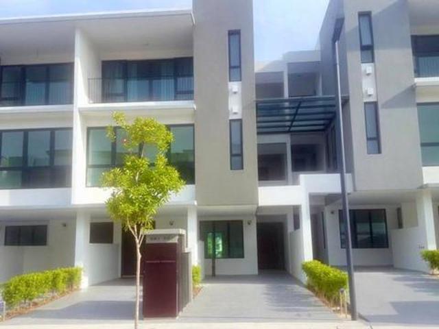 Premier garden town villas Townhouse Cahaya SPK Seksyen U9 Shah Alam