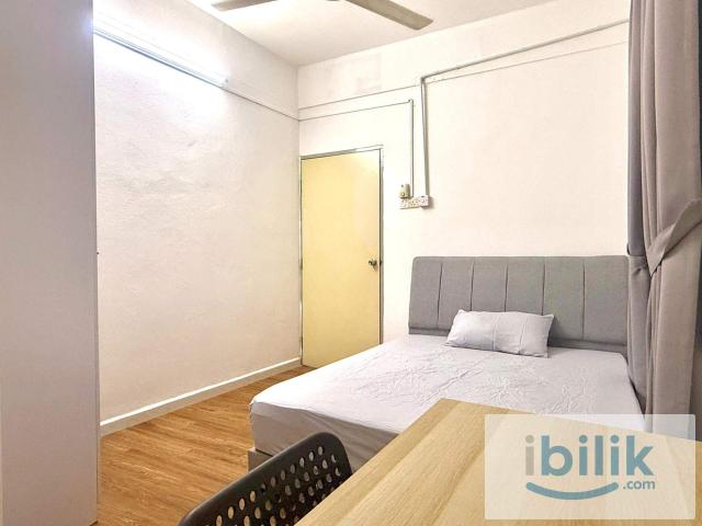 Premium Master Room @ Taman Dahlia, Raja Uda Butterworth