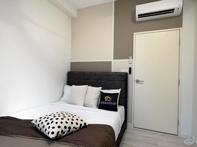 Premium Master Room | Walking Distance to MRT Putra Permai | Direct to TRX @ Meta Residence