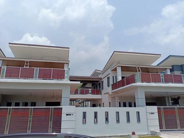 Premium Modern Family Home Spacious Movein Ready