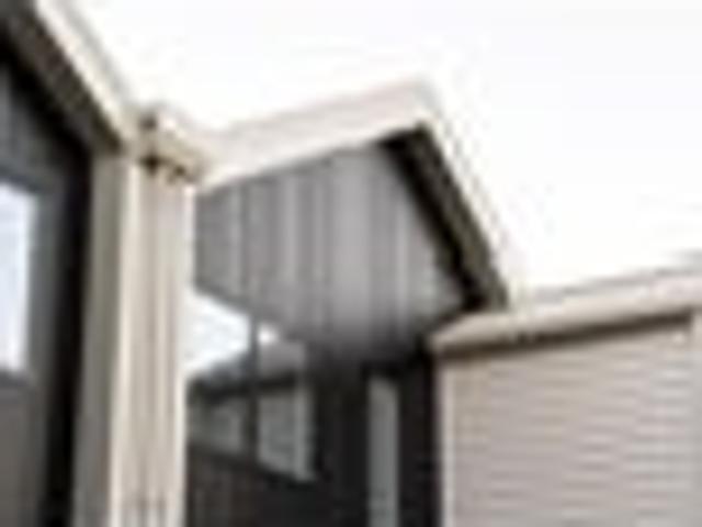 Premium New Homes – Walk to Howick Village