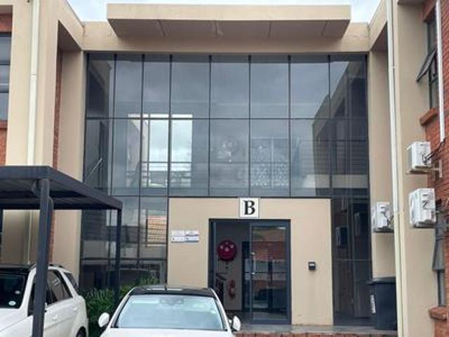 premium office to let in centurion!