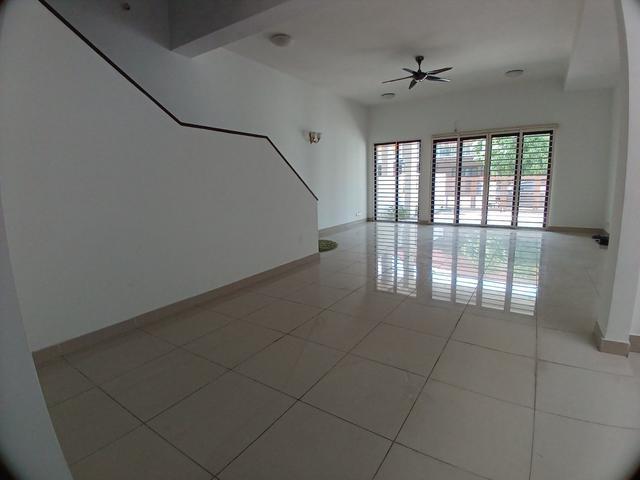 Premium Alam Impian Pentas 2 Double Storey Superlink for Sale