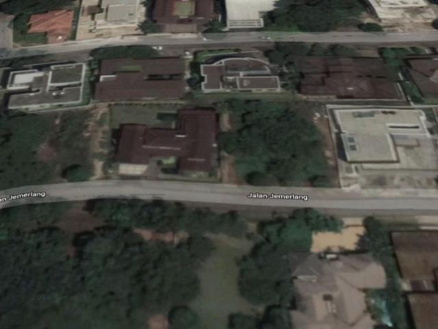 PREMIUM BUNGALOW LAND IN COUNTRY HEIGHTS D'SARA