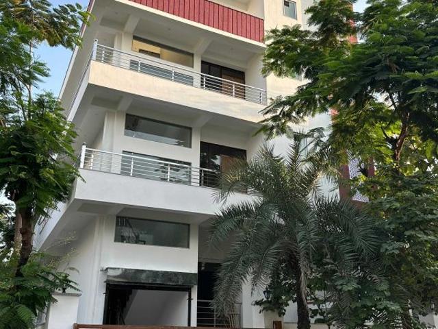 PREMIUM COMMERCIAL BUILDING IN JAIPUR MANSAROVAR