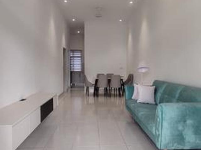 PREMIUM FULLY FURNISHED Thoughtfully Designed Home Rimbun Aman