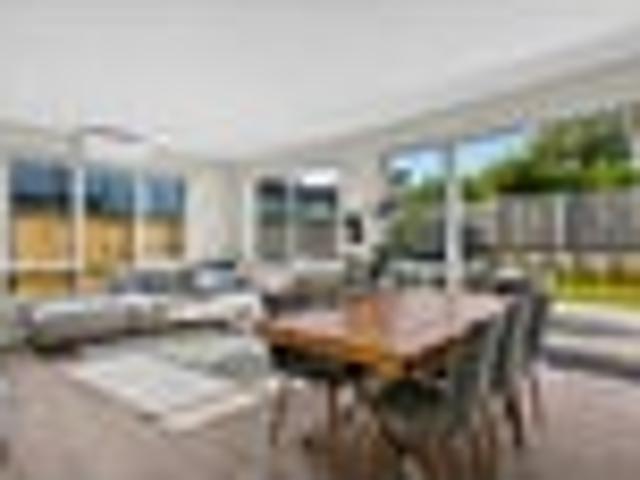 Premium Family Living at the Top of Twin Parks