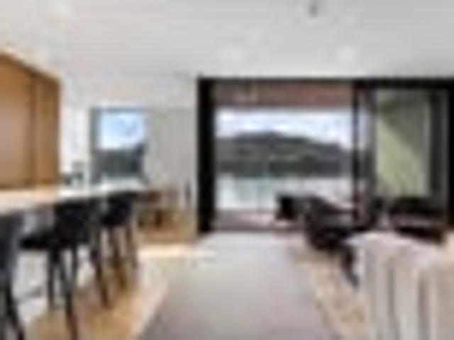 Premium Freehold Living by the Water
