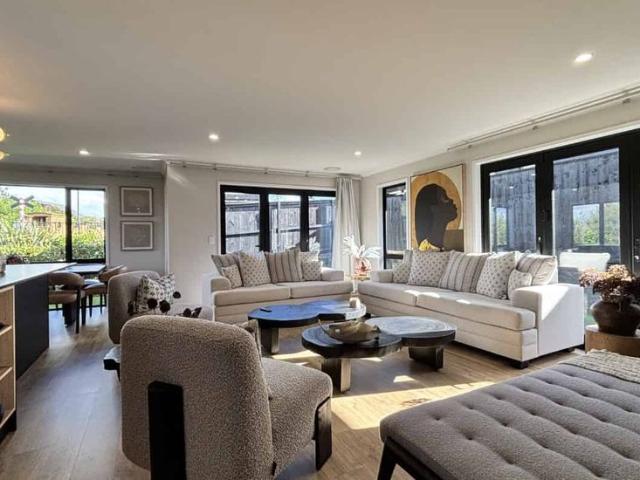 Premium in Paerata Rise